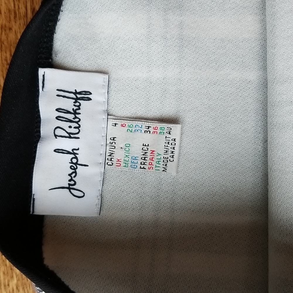 (4) Joseph Ribkoff 3/4 Length Sleeved Top Plaid Print Tartan Statement Sleeves - Picture 3 of 8